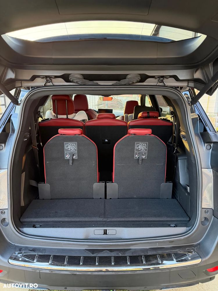 Peugeot 5008 - 13