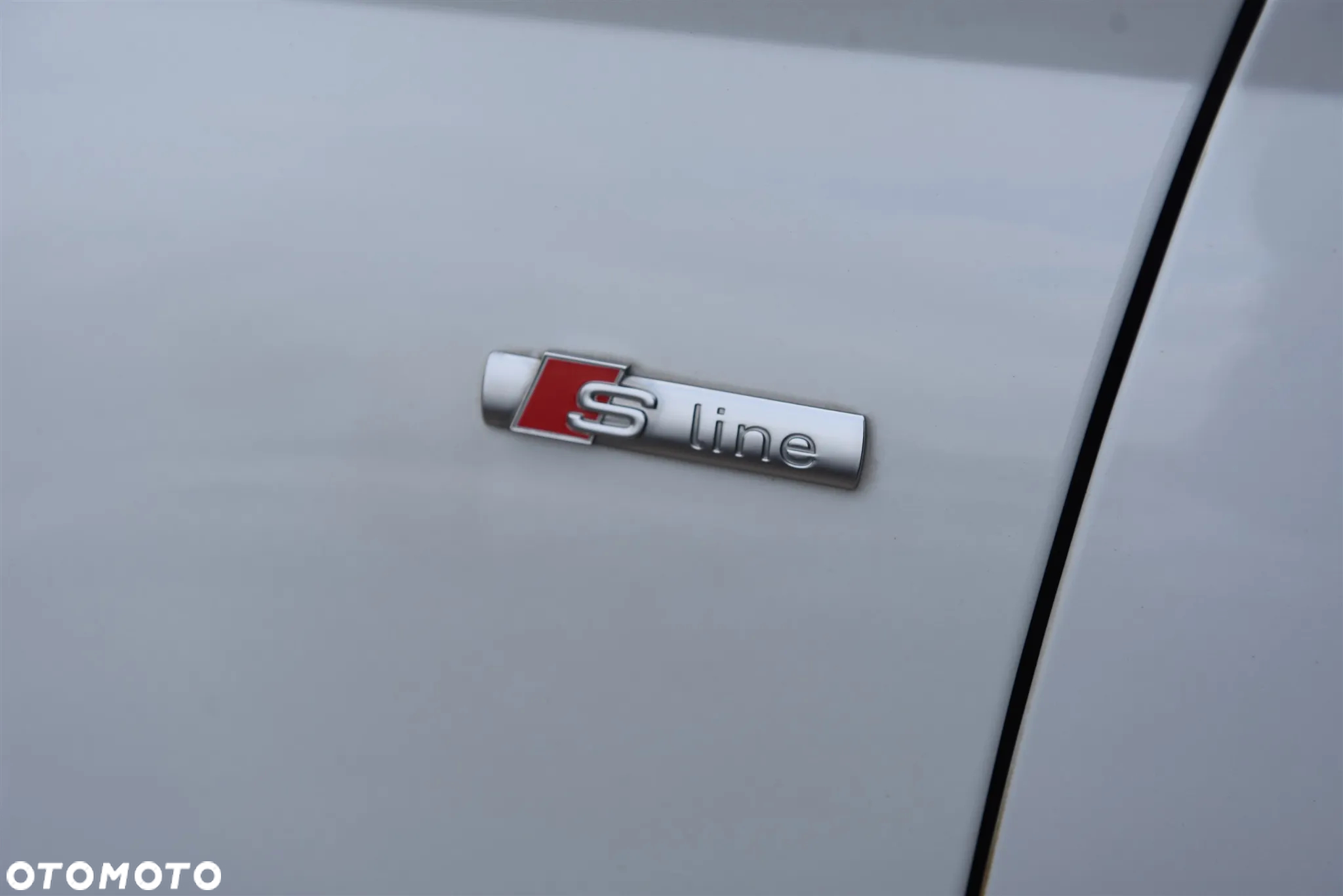 Audi A6 Avant 2.0 TDI Ultra S tronic - 15