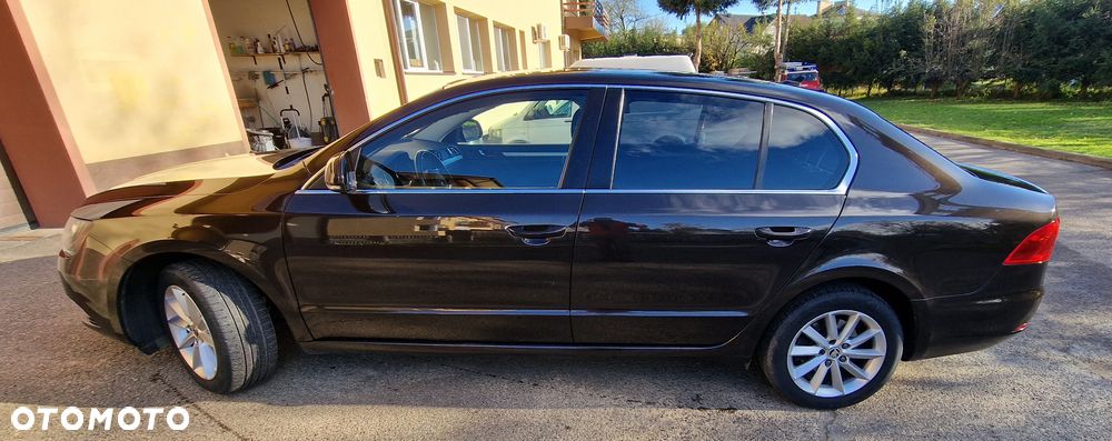 Skoda Superb 1.8 TSI Elegance - 2