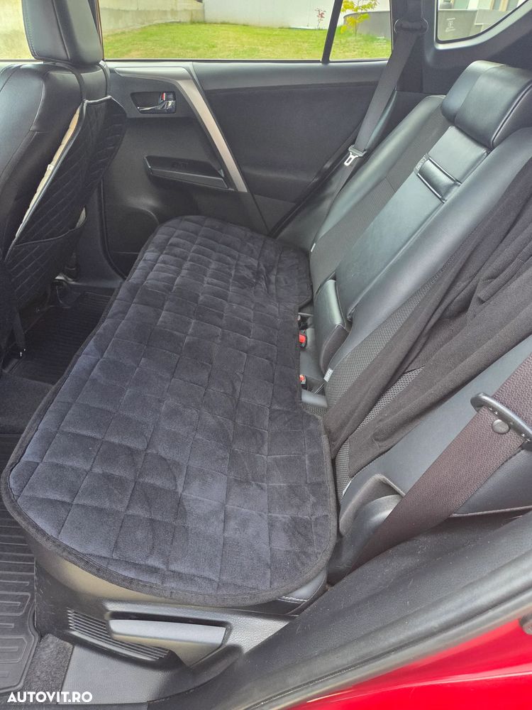 Toyota RAV4 - 14