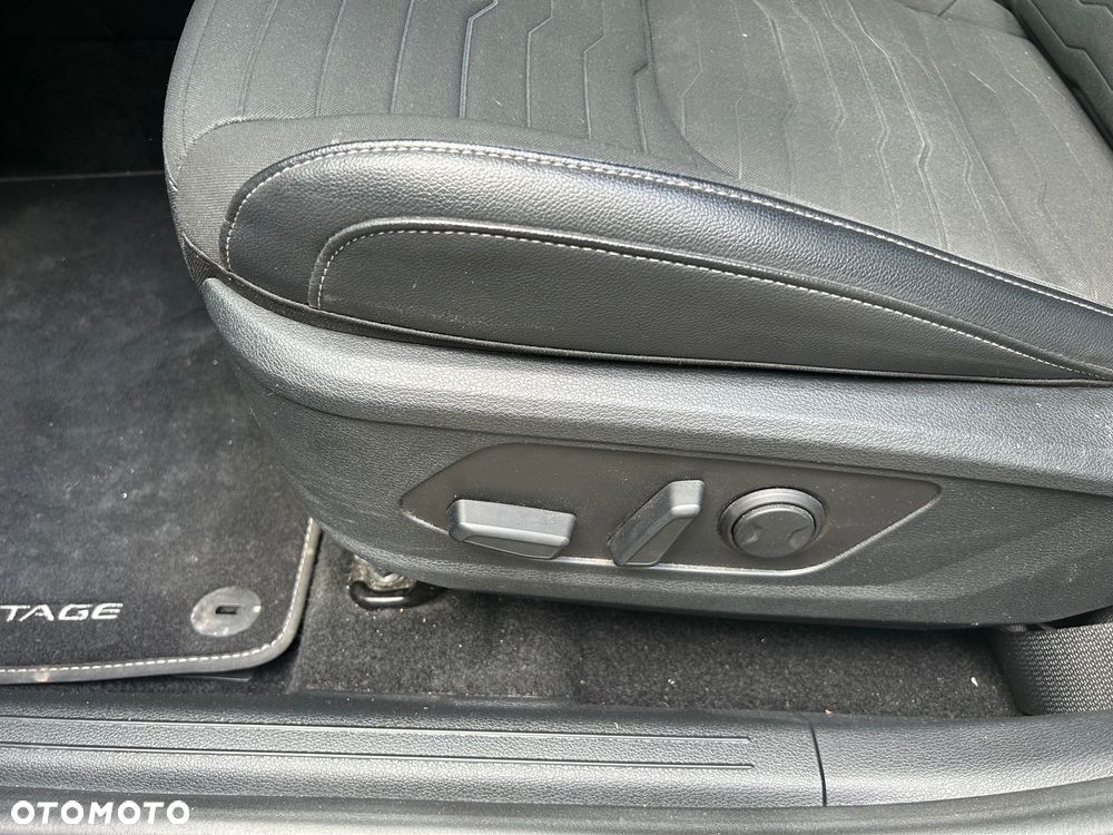 Kia Sportage 1.6 T-GDI PHEV Business Line 4WD - 35