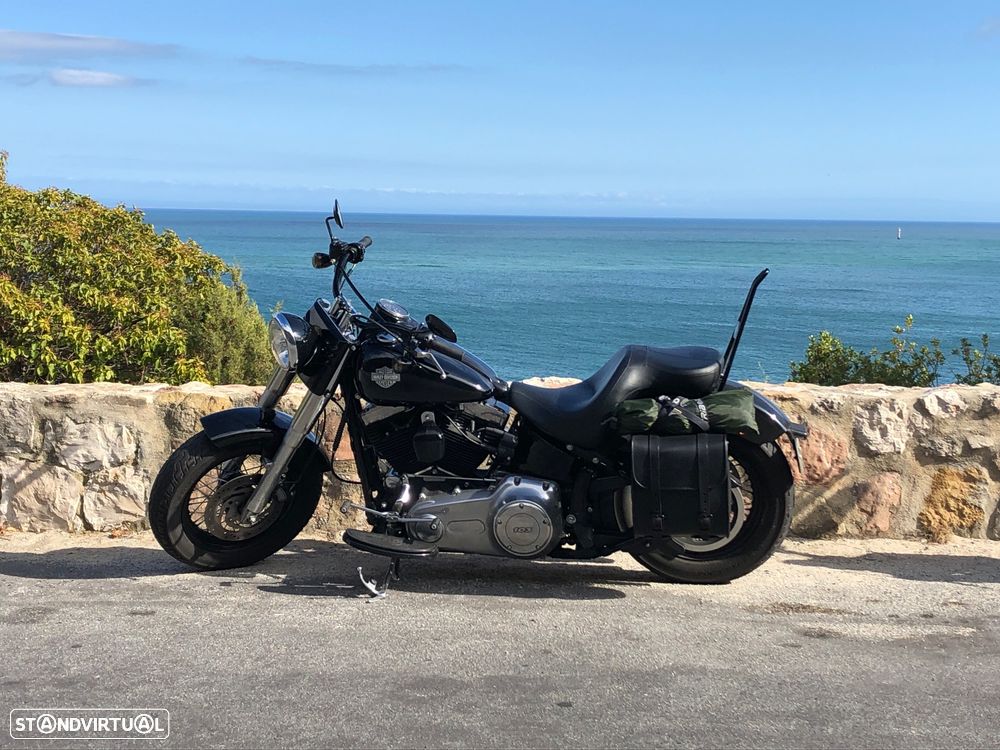Harley-Davidson FLST - 2