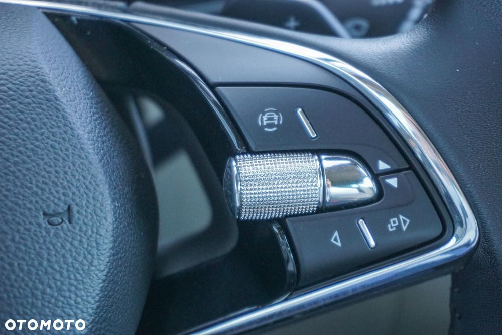 Skoda Superb 2.0 TSI Style DSG - 29