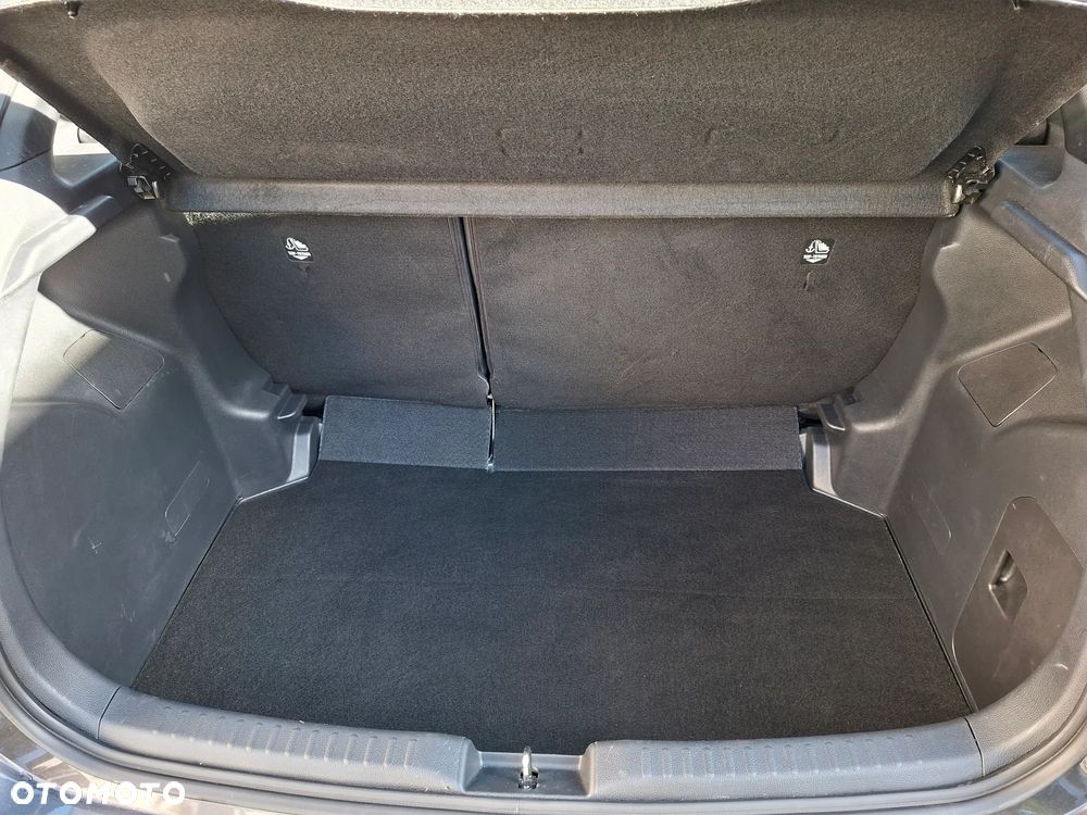Toyota Yaris Hybrid 1.5 Active - 28