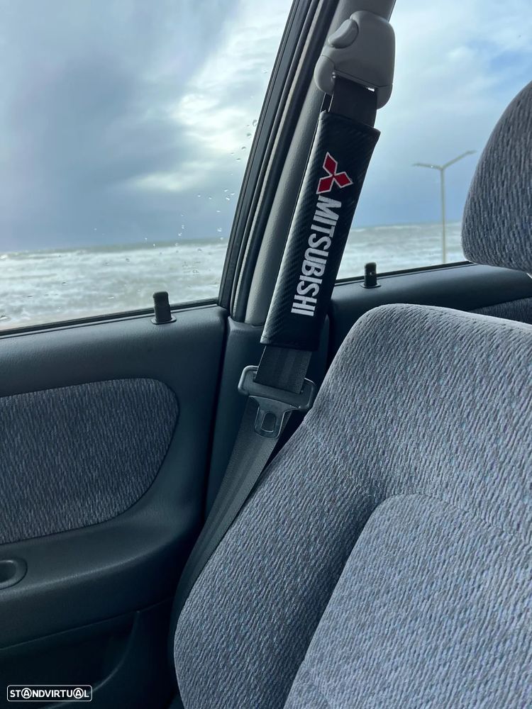 Mitsubishi Lancer 1300 GLXi - 20