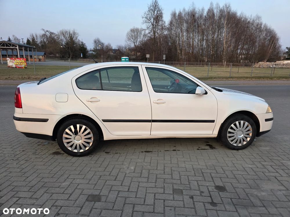 Skoda Octavia 1.9 TDI Ambiente - 4