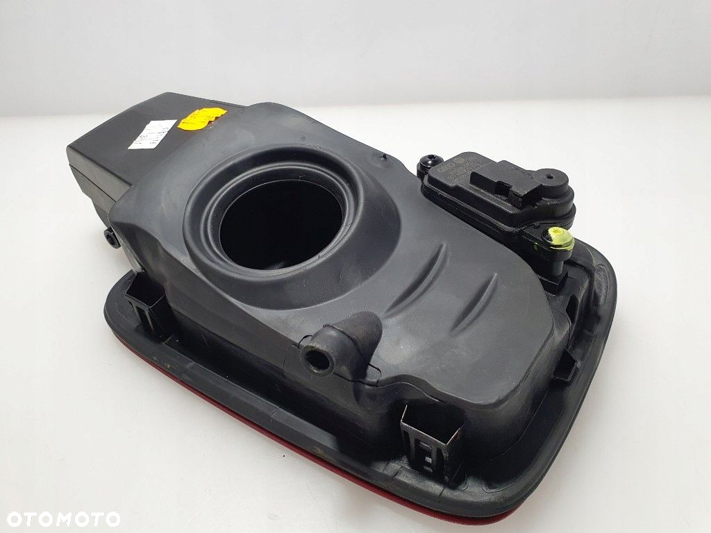 SEAT IBIZA V KLAPKA WLEW PALIWA CZERWONY L0X1 6F0809905C ORYGINAŁ SIŁOWNIK - 9