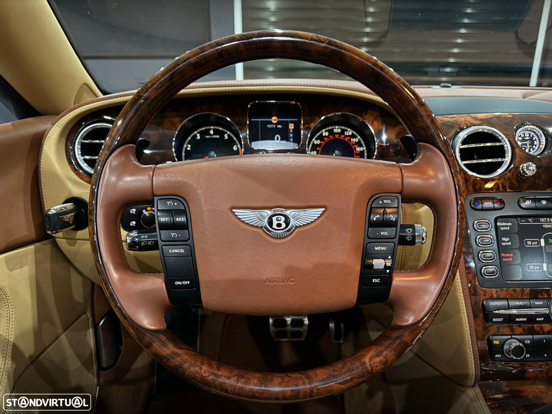 Bentley Continental Cabrio GTC - 27