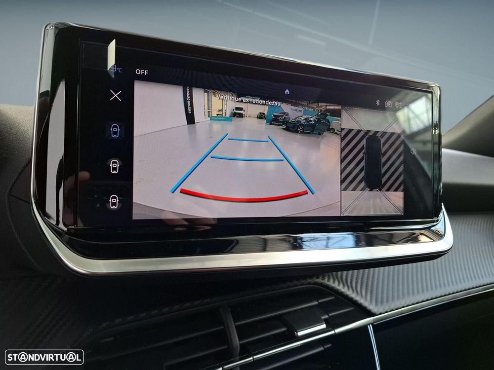 Peugeot e-2008 54 kWh Allure - 11