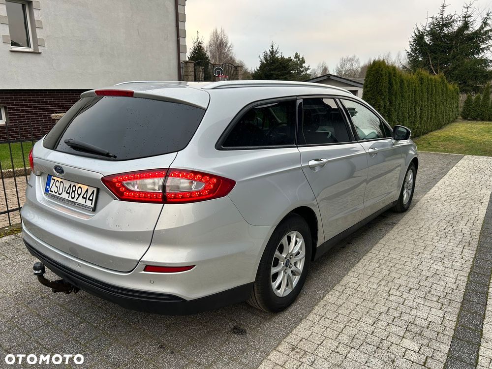 Ford Mondeo SW 2.0 TDCi Titanium PowerShift - 4