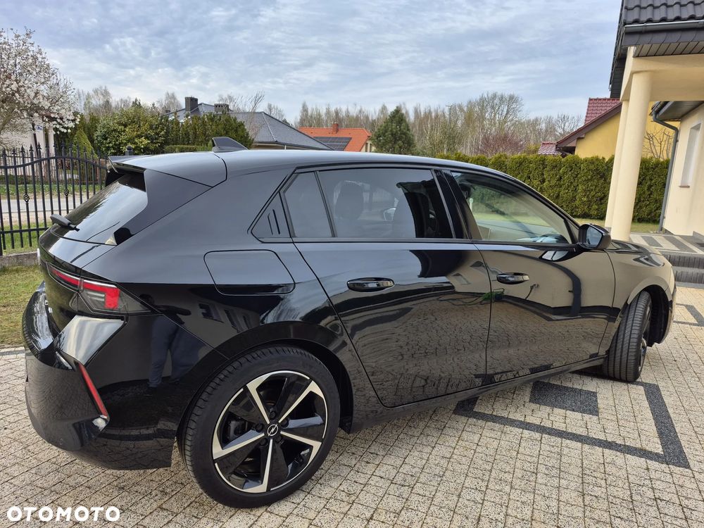 Opel Astra 1.2 Turbo Business Edition - 6