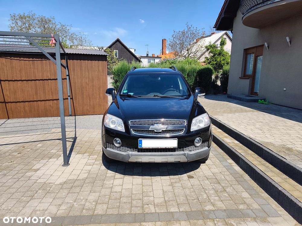 Chevrolet Captiva 2.0 d LT medium - 6