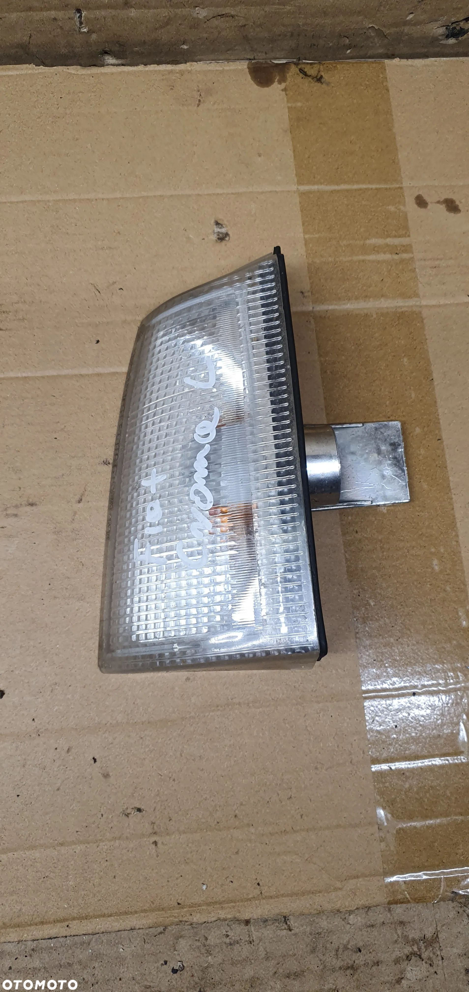 Kierunkowskaz kierunek lewy przód Fiat Croma - 1
