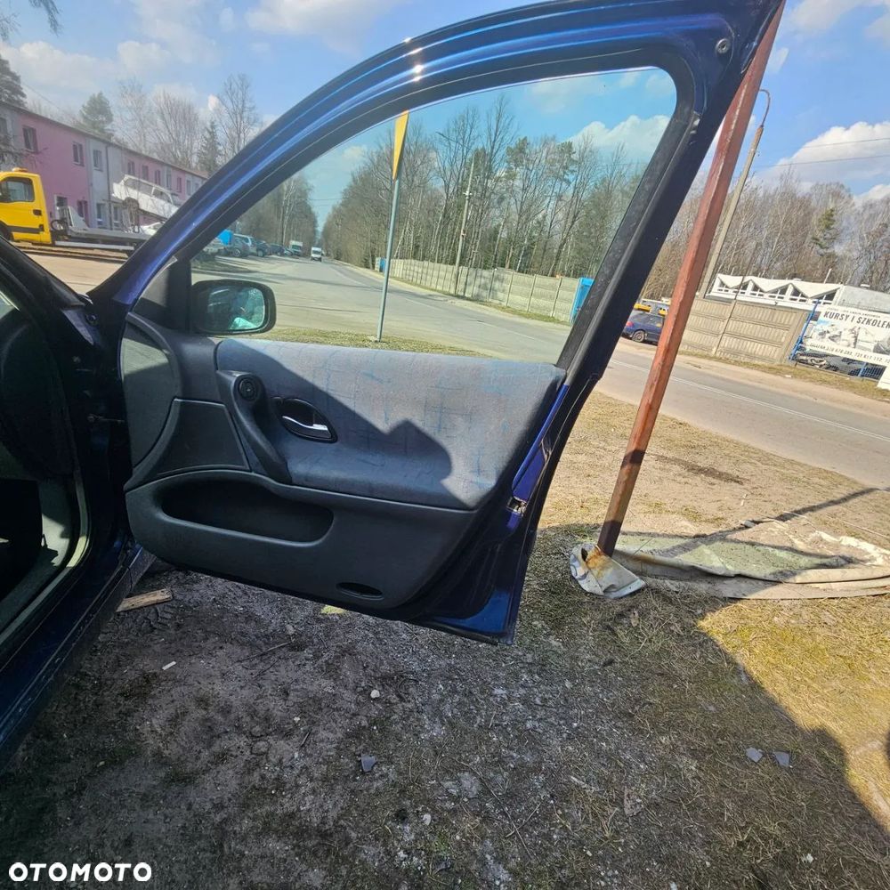 Drzwi / prawe lewe przód tył / Renault Laguna II (lak: TED44) - 5