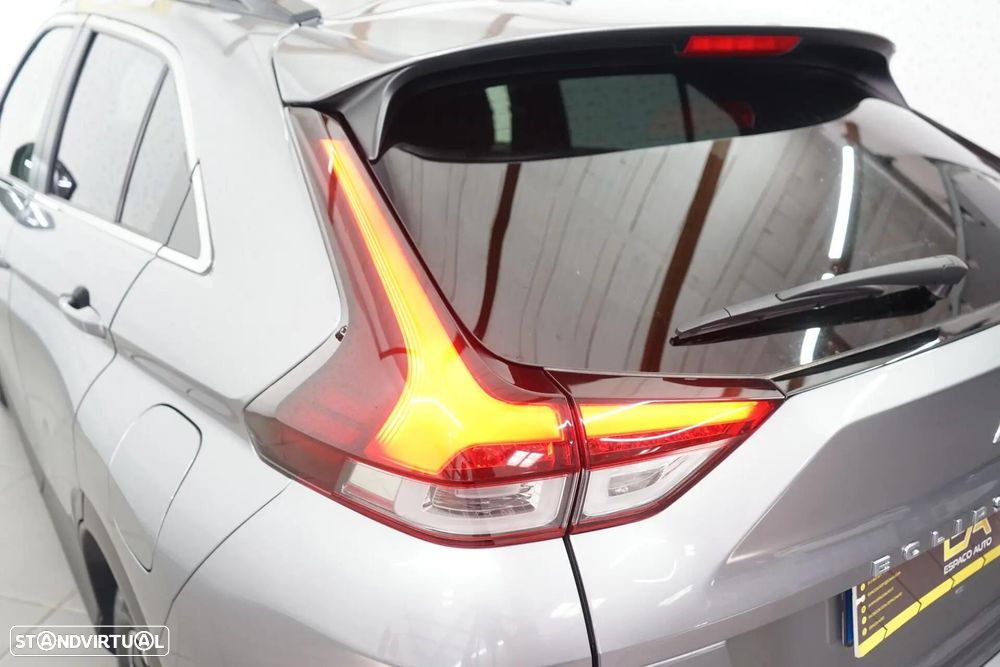 Mitsubishi Eclipse Cross 2.4 PHEV eStyle - 17