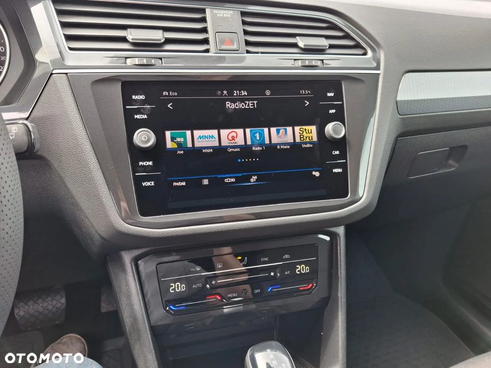 Volkswagen Tiguan 2.0 TSI 4Mot Life DSG - 10