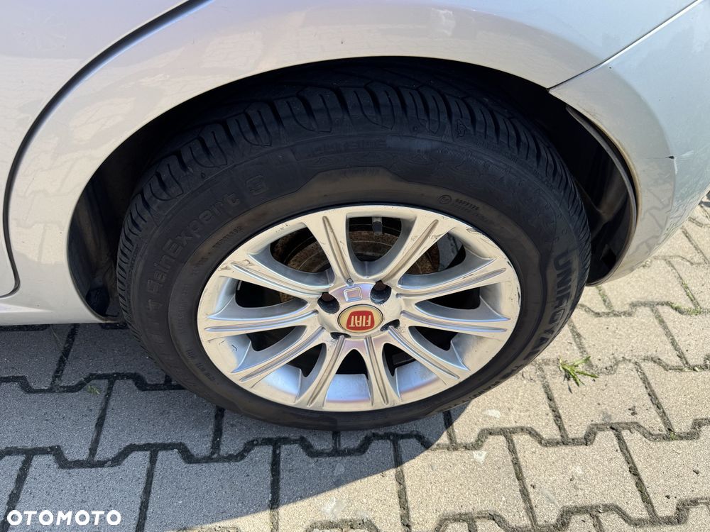 Fiat Grande Punto - 8