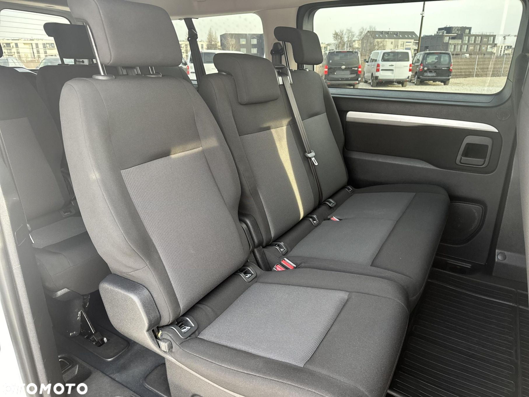 Toyota Proace Verso 2.0 D4-D Long Business - 12