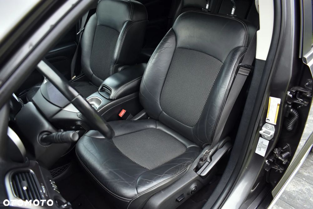 Fiat Freemont 2.0 Multijet 16V DPF Automatik Allrad Cross - 25