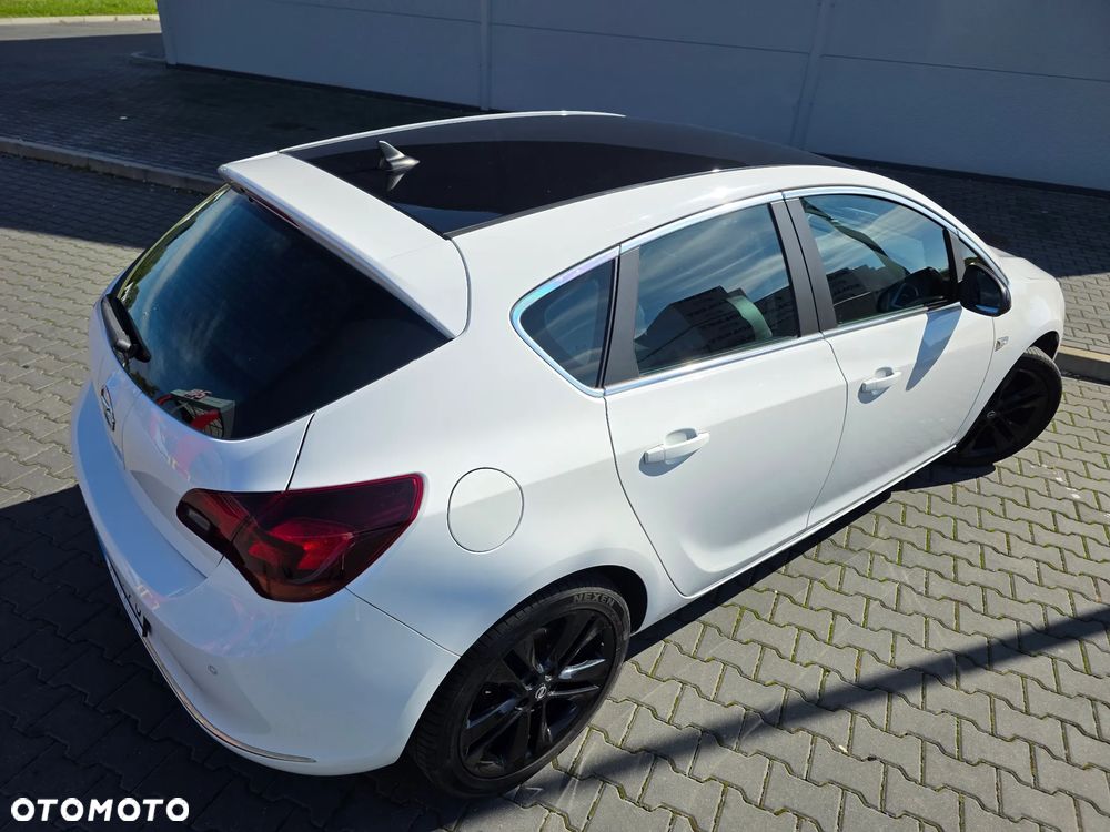 Opel Astra 1.4 Turbo Color Edition - 13