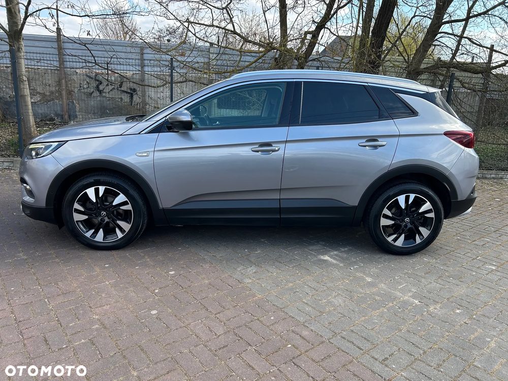 Opel Grandland X 1.6 T Elegance S&S - 23