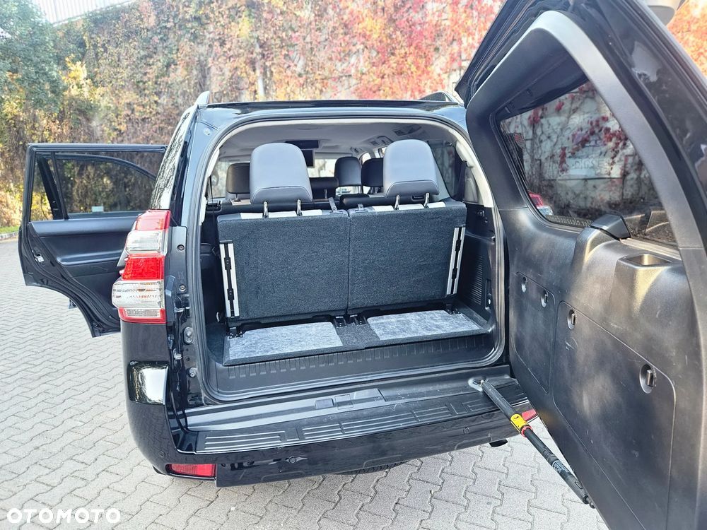 Toyota Land Cruiser LC 3.0 D-4D Executive - 28