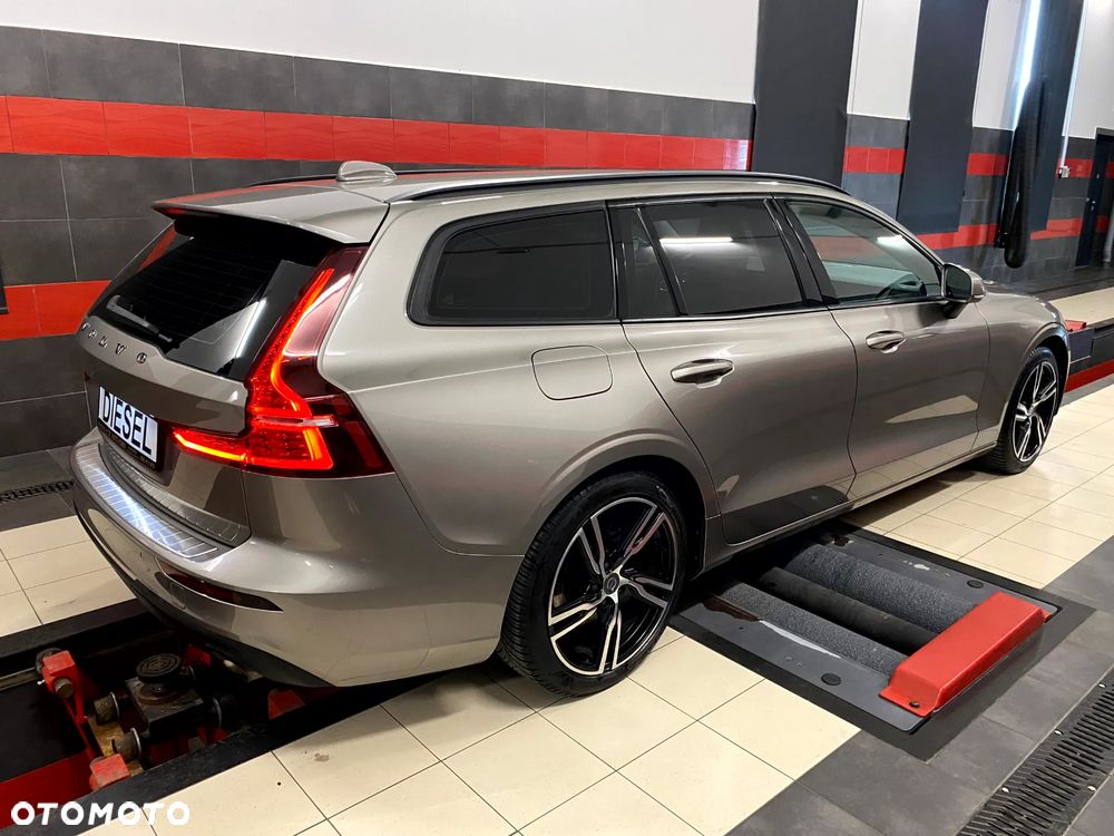 Volvo V60 D3 Geartronic Momentum Pro - 12