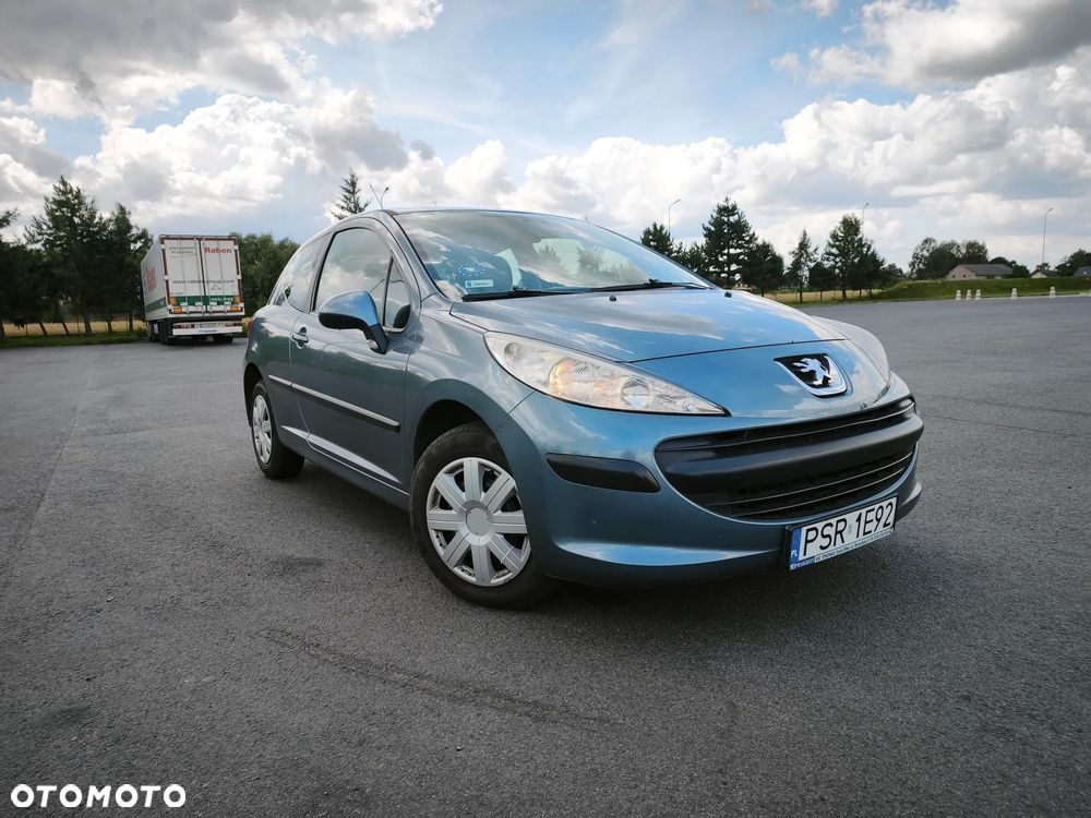 Peugeot 207 1.4 16V Trendy - 1