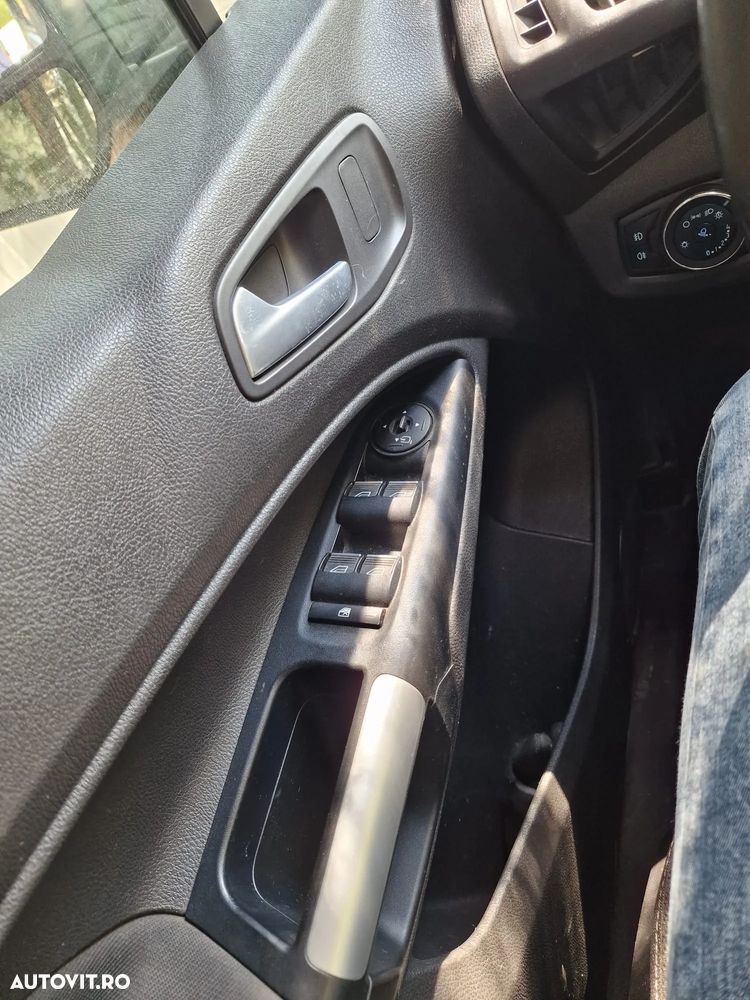 Ford Tourneo Connect Grand 1.5 EcoBlue Start/Stop Titanium - 9