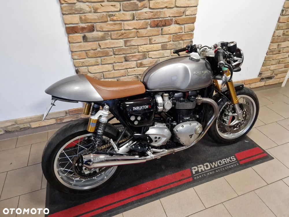 Triumph Thruxton - 4