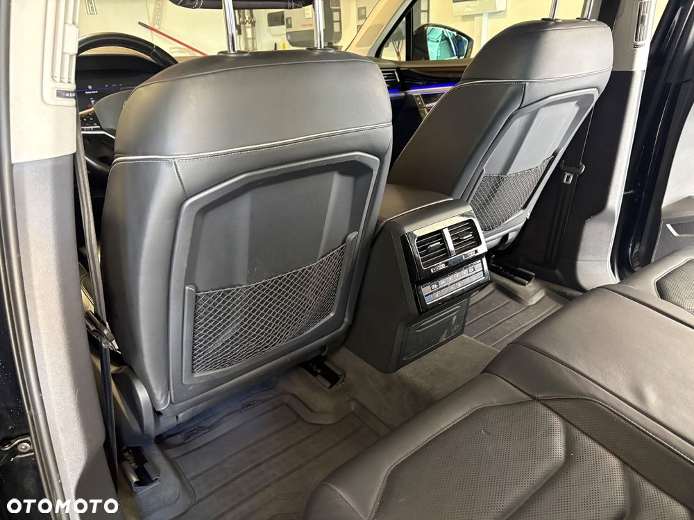 Volkswagen Touareg 3.0 V6 TDI SCR 4Mot R-Line - 9