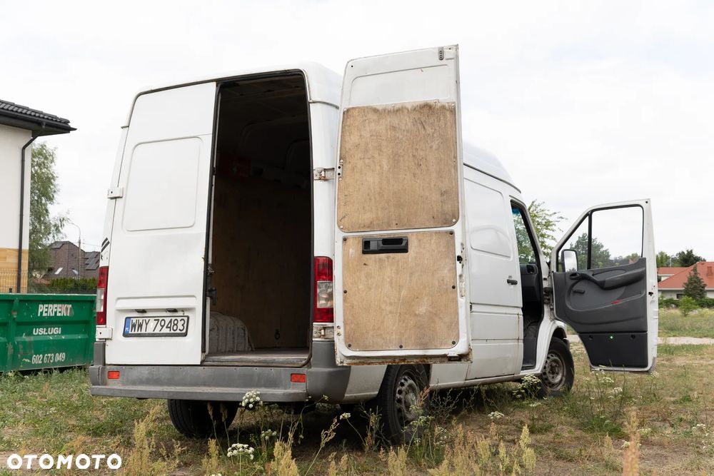Mercedes-Benz Sprinter - 18