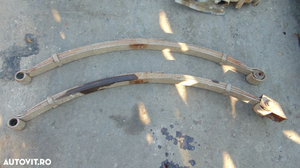 Arcuri spate 1.6,16 V Daihatsu Feroza an 1989-2002 - 1