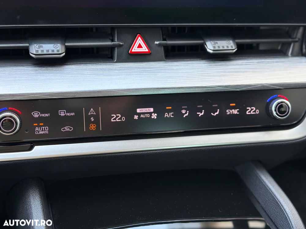 Kia Sportage 1.6 DSL MHEV 7DCT HP 4x2 Style - 39
