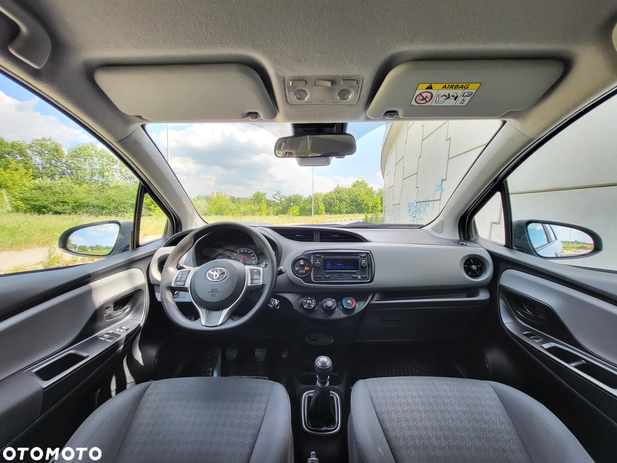 Toyota Yaris - 14