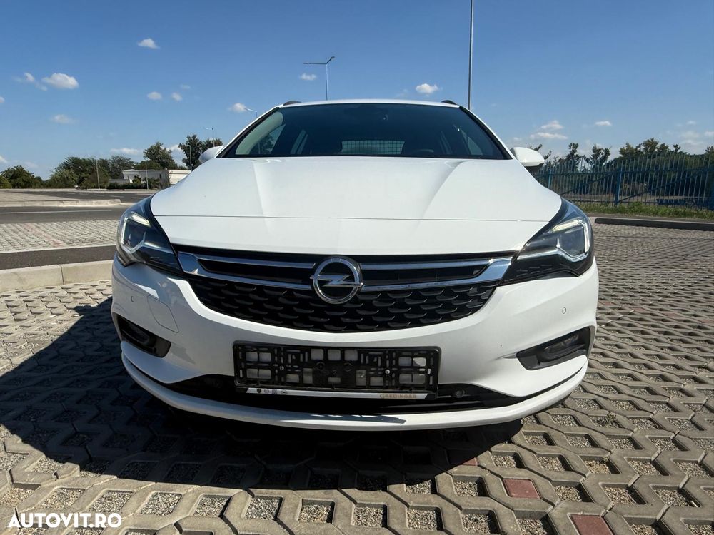 Opel Astra 1.6 CDTI ECOTEC ECOFlex Start/Stop Dynamic - 2