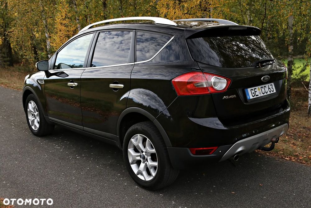 Ford Kuga 2.0 TDCi 2x4 Trend - 24