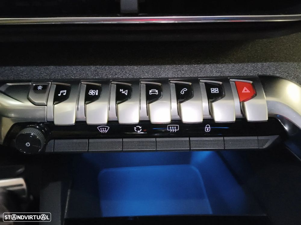 Peugeot 5008 1.6 BlueHDi GT Line EAT6 - 35