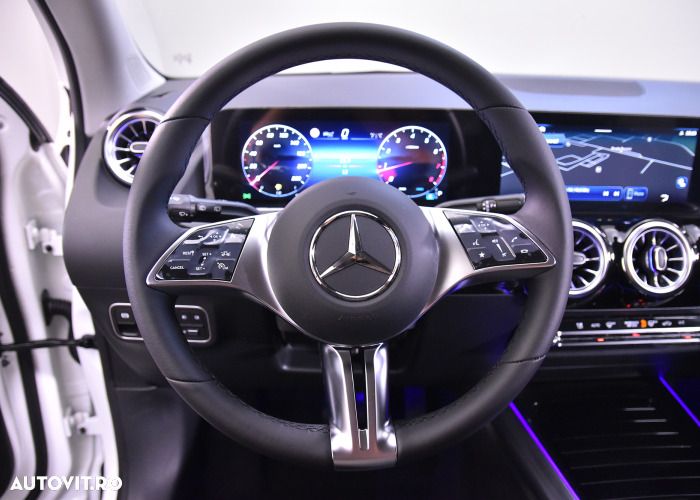 Mercedes-Benz GLA 220 4MATIC MHEV Aut. - 13