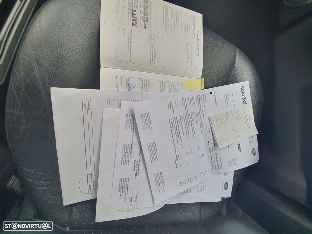 Land Rover Discovery - 24