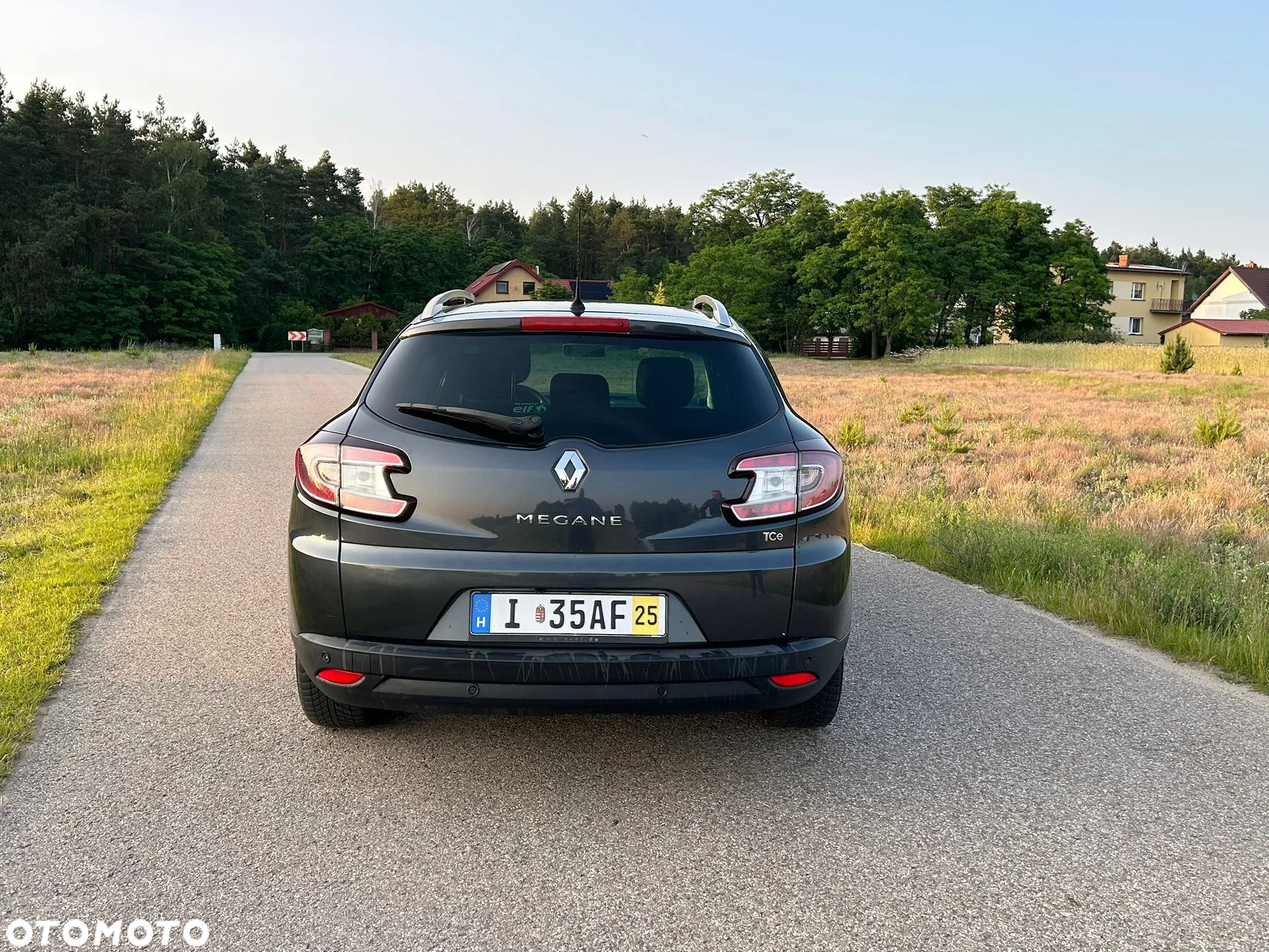 Renault Megane Grandtour TCe 130 Dynamique - 11