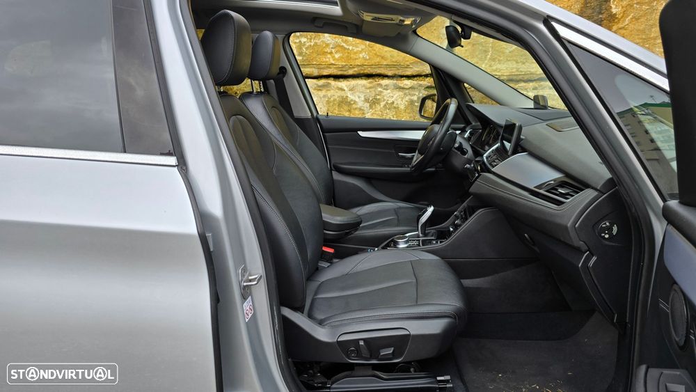 BMW 220 Gran Tourer d 7L Line Luxury Auto - 42