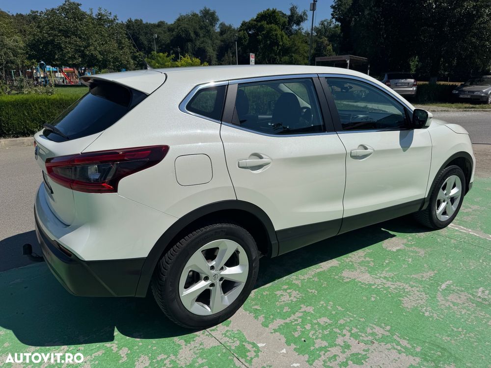 Nissan Qashqai DIG-T Start/Stop Acenta - 1