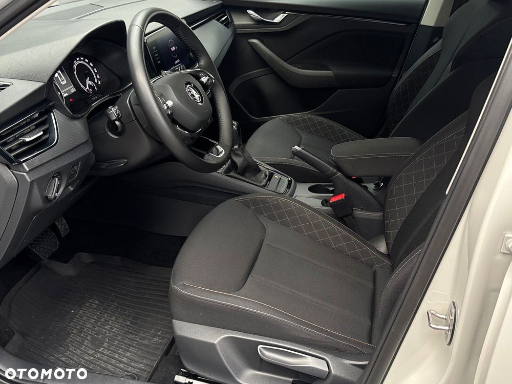 Skoda Kamiq 1.0 TSI Ambition DSG - 12