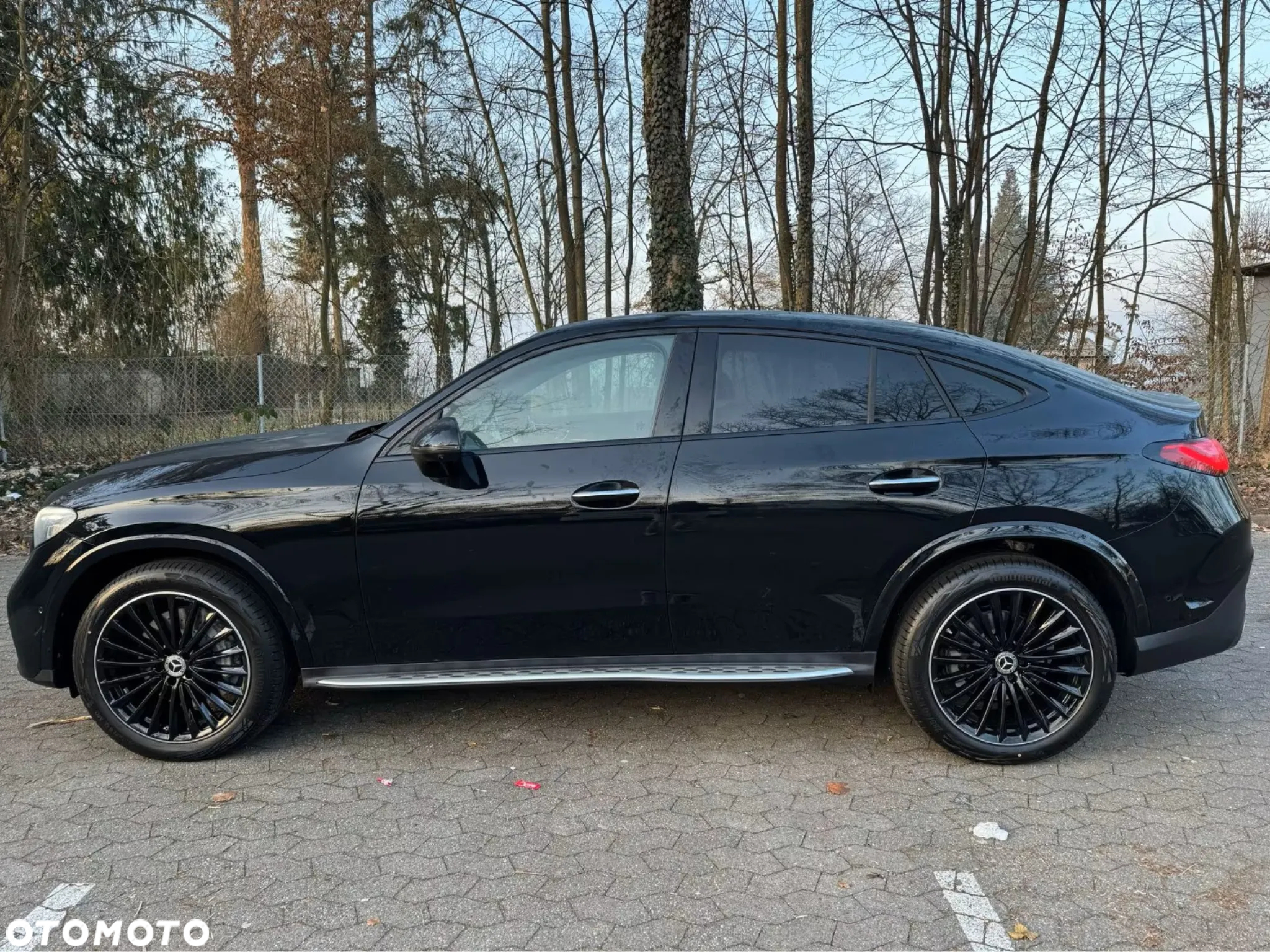 Mercedes-Benz GLC Coupe 220 d mHEV 4-Matic AMG Line - 2