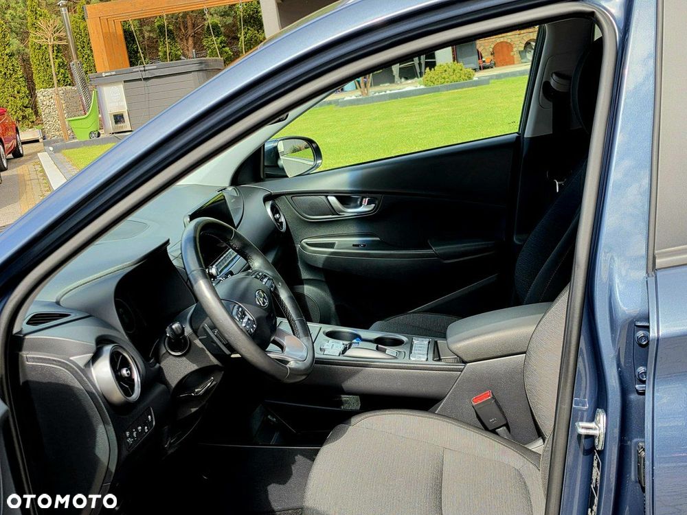 Hyundai Kona - 6