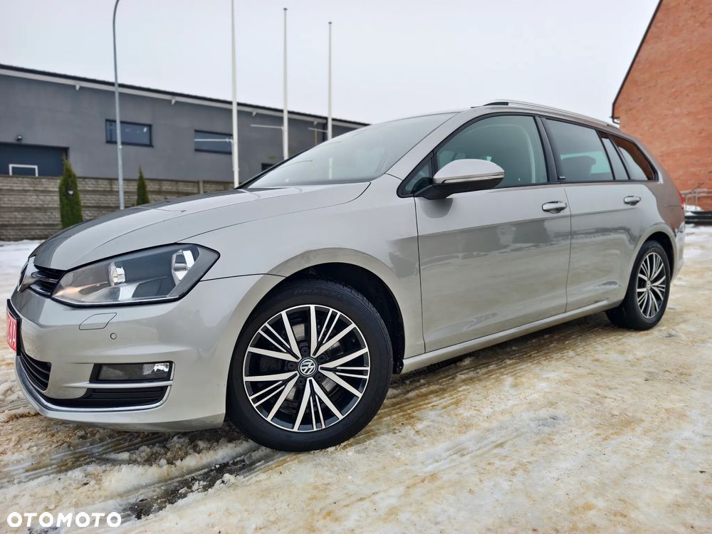 Volkswagen Golf 2.0 TDI BlueMotion Technology Allstar - 35