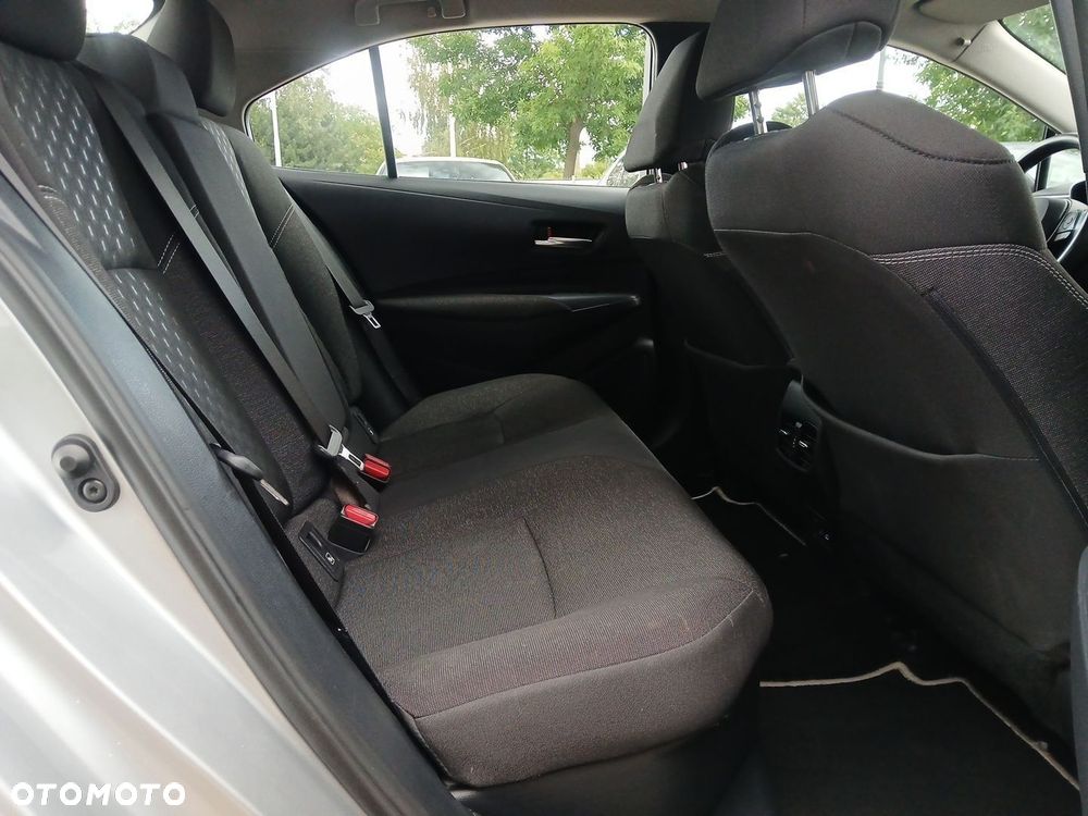 Toyota Corolla 1.8 Hybrid Comfort - 11