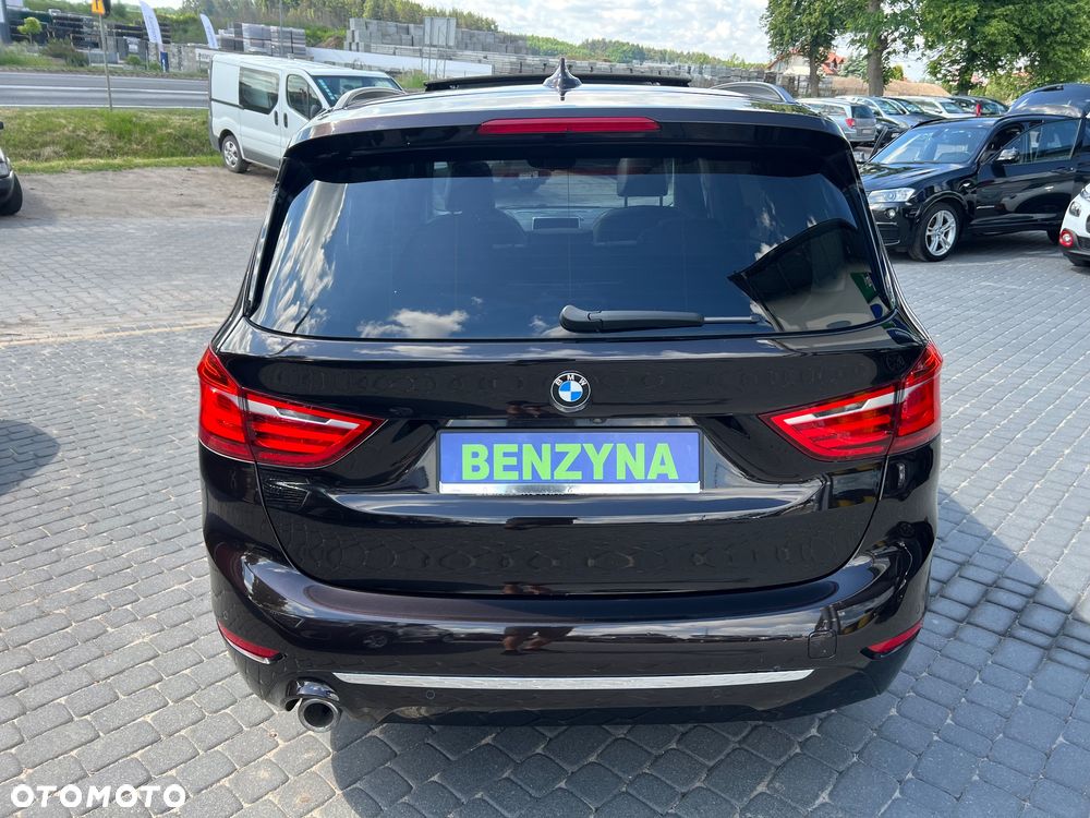 BMW Seria 2 216i GPF Sport Line - 8