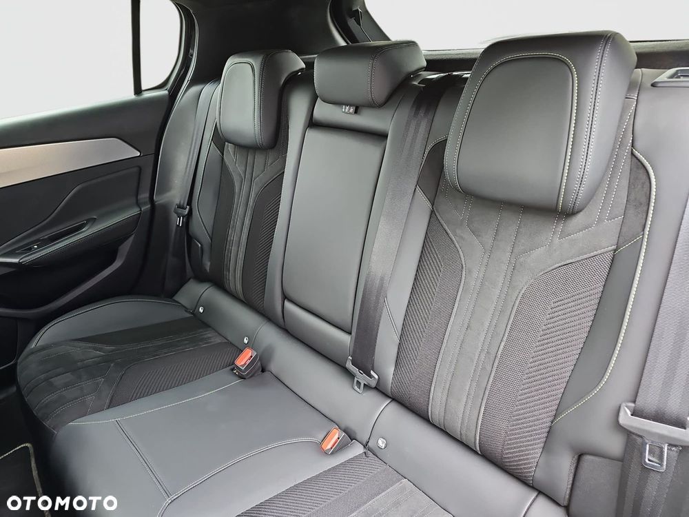 Peugeot 308 1.2 PureTech GT S&S EAT8 - 13